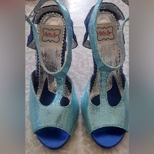 Bettie Page,Ellie, Pin up sz 8 fits 7 Glitter T-Strap Heels